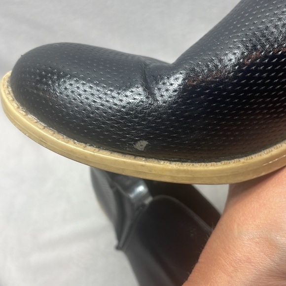 Bata Black Leather Bootie Size 38 - Picture 2 of 7